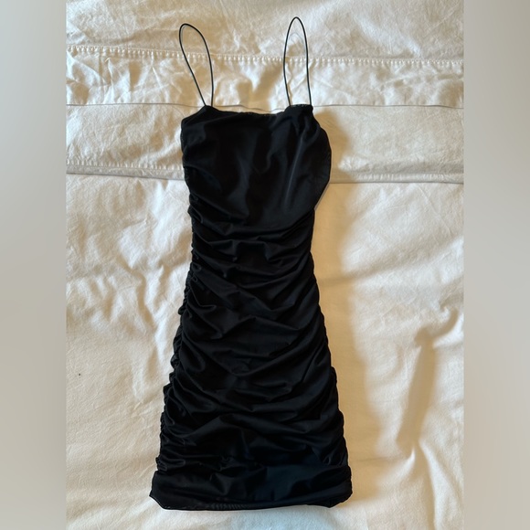 OhPolly Bodycon Ruched Black Dress - Picture 4 of 5